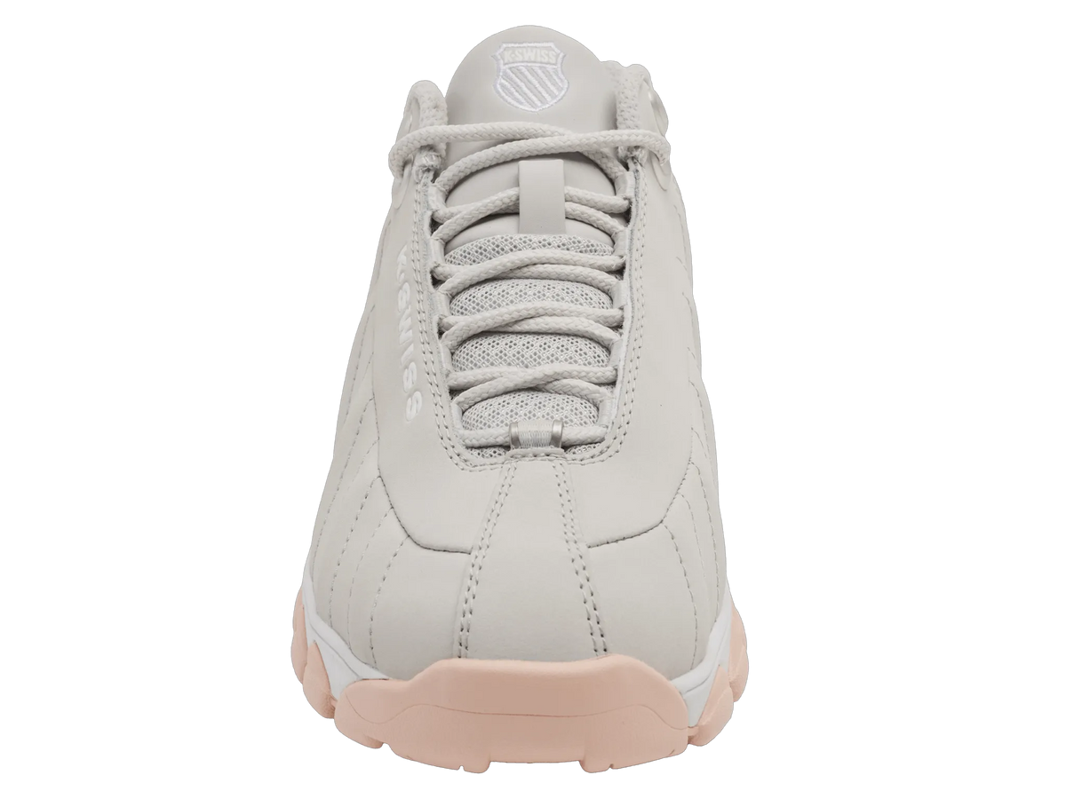OYSTER MUSHROOM/CAMEO ROSE/WHITE